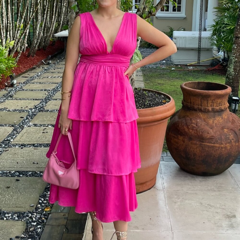 Peak Party Vibe Hot Pink Satin Tiered Tie-Back Midi Dress Lulus